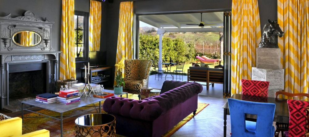 La Cle des Montagnes La Galeria Living Room - Image 13