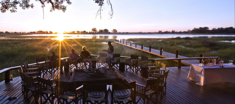 Mapula Lodge - Sunset drinks around the campfire - Image 4