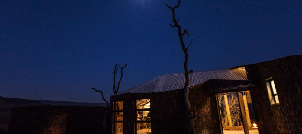 Etendeka Mountain Camp - Exterior - Image 3