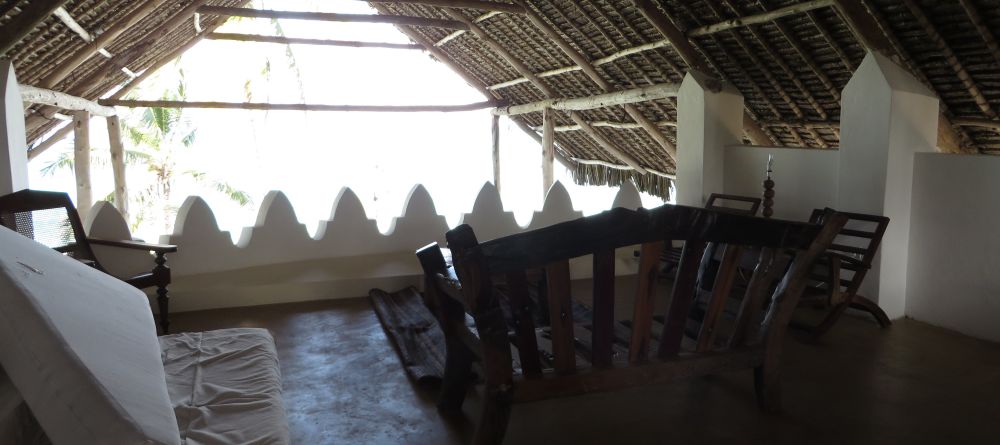 Overlooking the beach at Dar House, Zanzibar, Tanzania (Mango staff photo) - Image 4