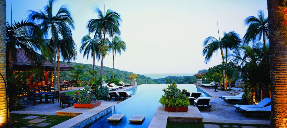 The pool at Zimbali Lodge, KwaZulu-Natal, South Africa has a stunning view of the surroundings. - Image 2