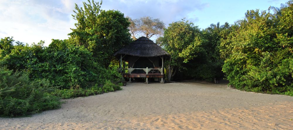Wonderful beach proximity at Kungwe Beach Lodge, Mahale Mountains National Park, Tanzania - Image 6