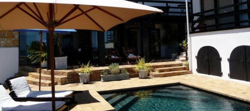 51 on Camps Bay Pool - Image 2