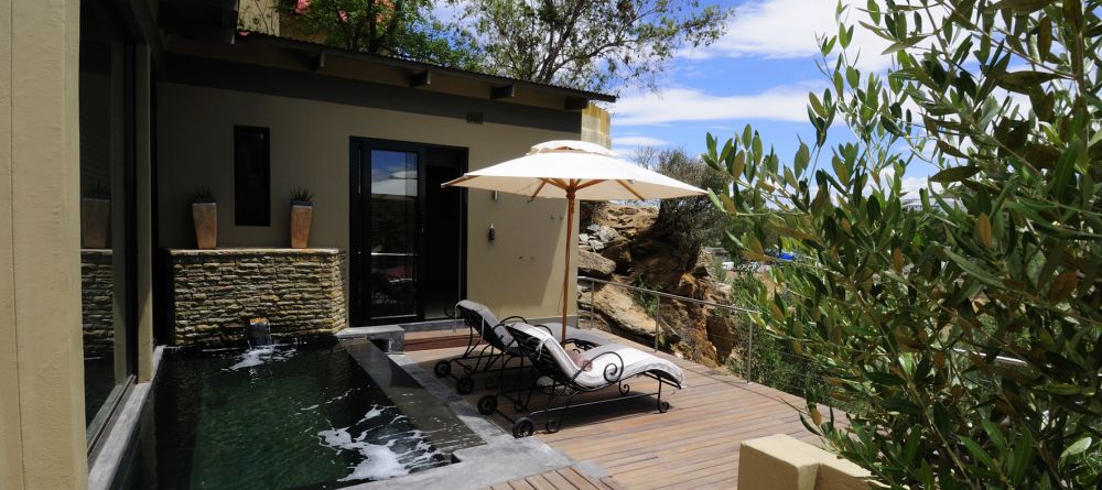 Olive Exclusive - Kunene Pool and Deck - Image 3