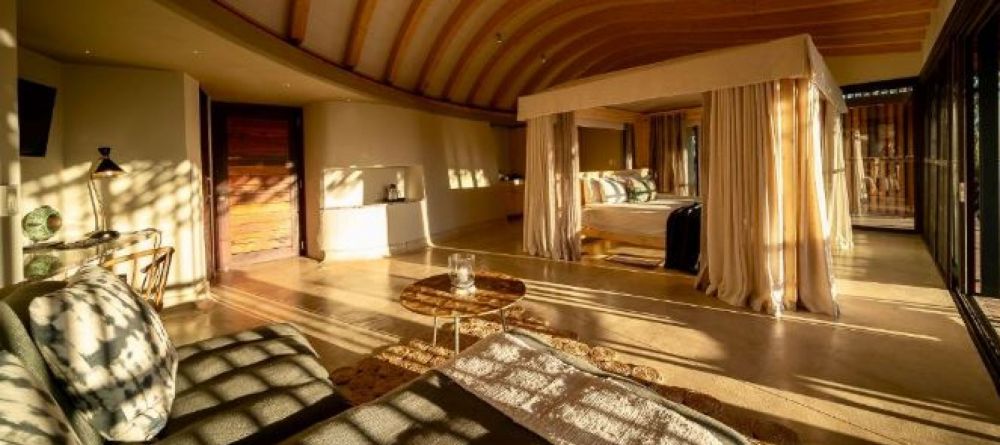 Anderrson's The morning light streaming into Natalie and Alex's suite - Image 2