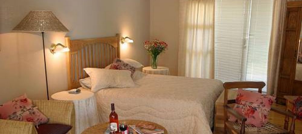 Adley House room - Image 4
