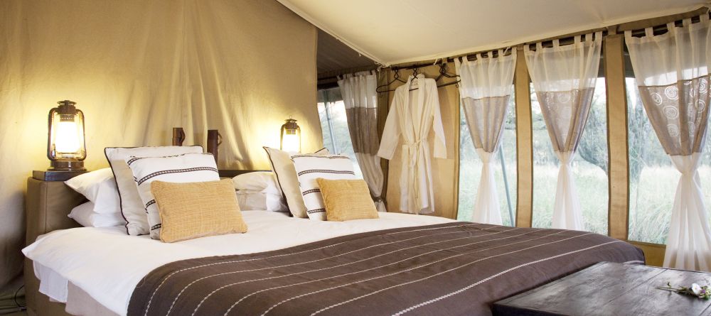 Bedroom at Dunia Camp, Serengeti National Park, Tanzania - Image 7