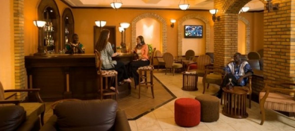 Bar area at Serena Lake Victoria Hotel - Image 2