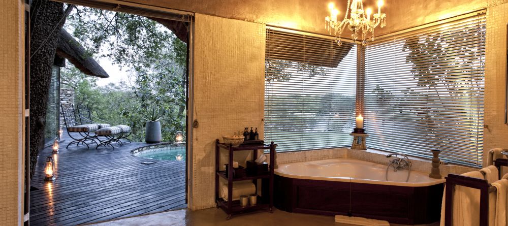 Bathroom at Chitwa Chitwa, Sabi Sands Game Reserve, South Africa (Andrew Howard) - Image 8