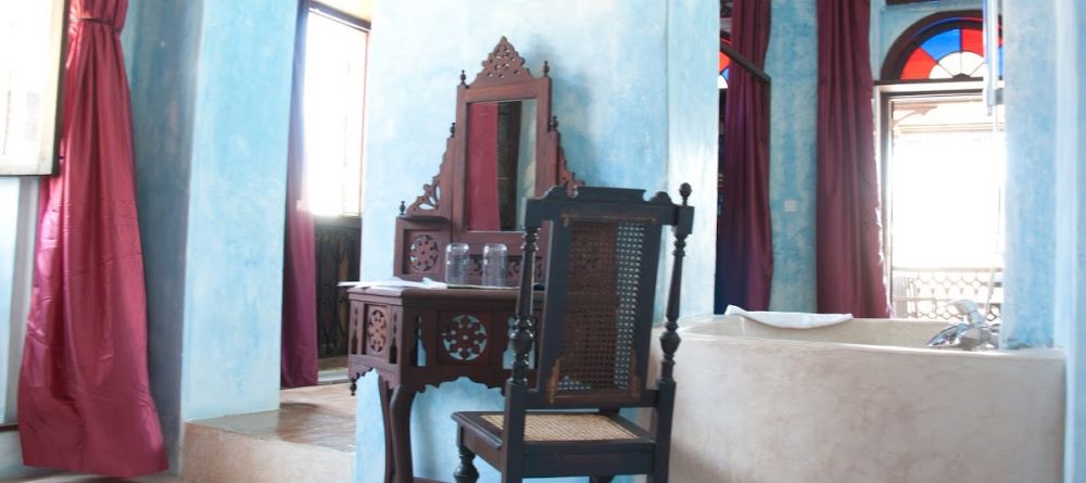 Bathroom at Emerson Spice, Stone Town, Zanzibar, Tanzania - Image 7