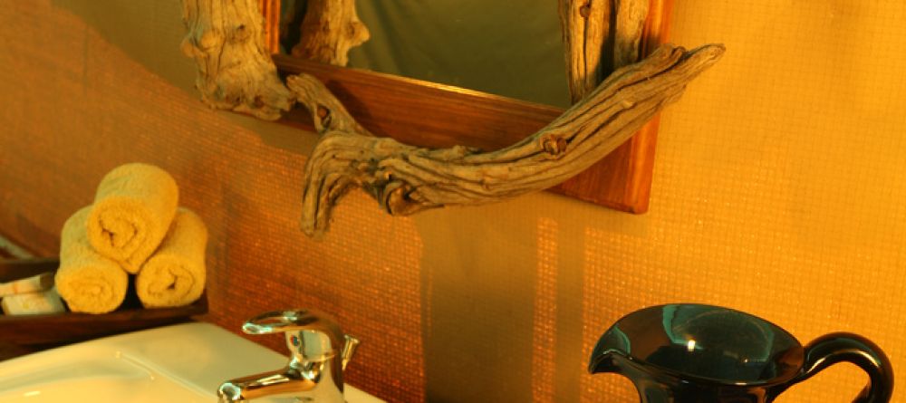The bathroom at Katuma Bush Camp, Katavi National Park, Tanzania - Image 14