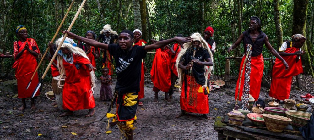 Batwa experience at Buhoma Lodge Bwindi, Bwindi Impenetrable Forest, Uganda (Mango Staff photo) - Image 1