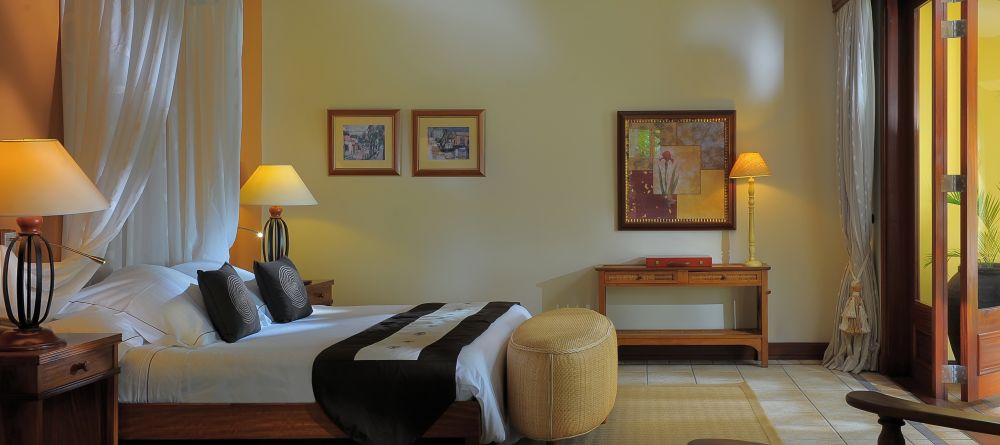 Club Senior Suite- Dinarobin Hotel & Golf Spa, Le Morne Peninsula, Mauritius - Image 4