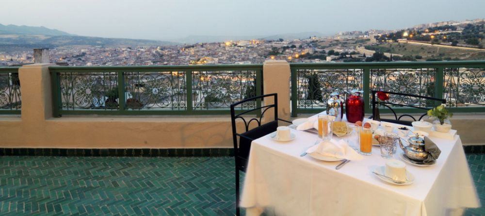 Deck with view of fes - Image 7