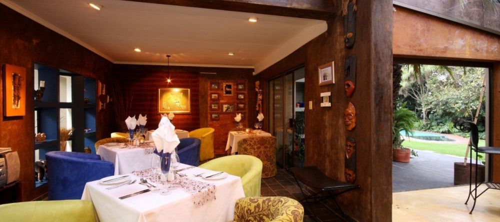 Dining Room and Patio at the African Rock Hotel - Image 6