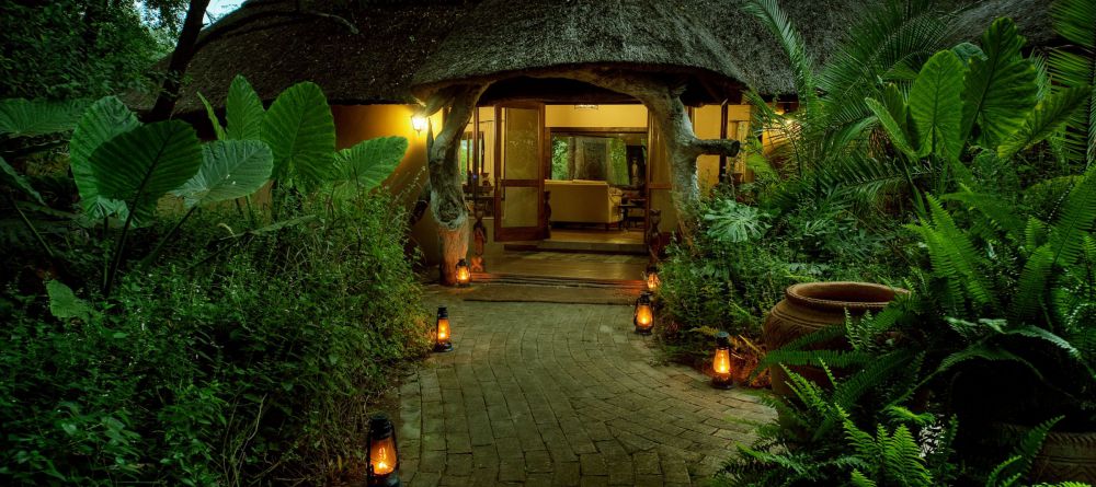 Royal Tree Lodge, Maun, Botswana - Image 1