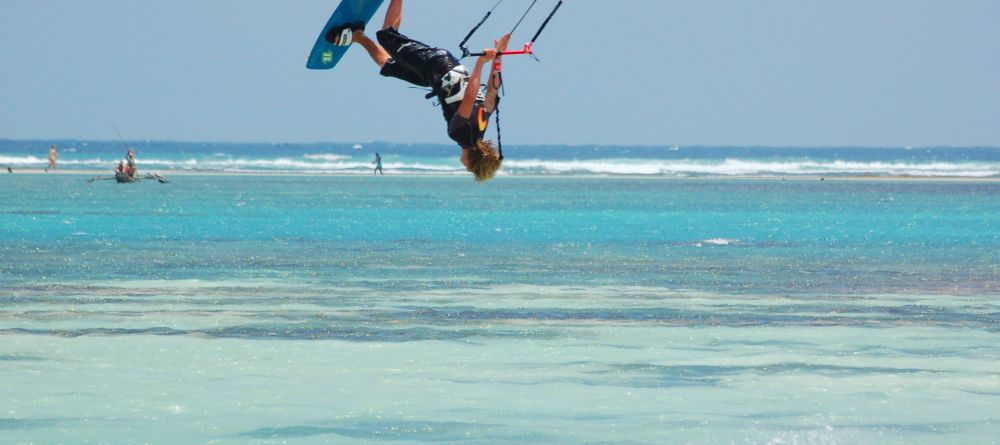 Para-surfing at Waterlovers, Diani Beach, Kenya - Image 19