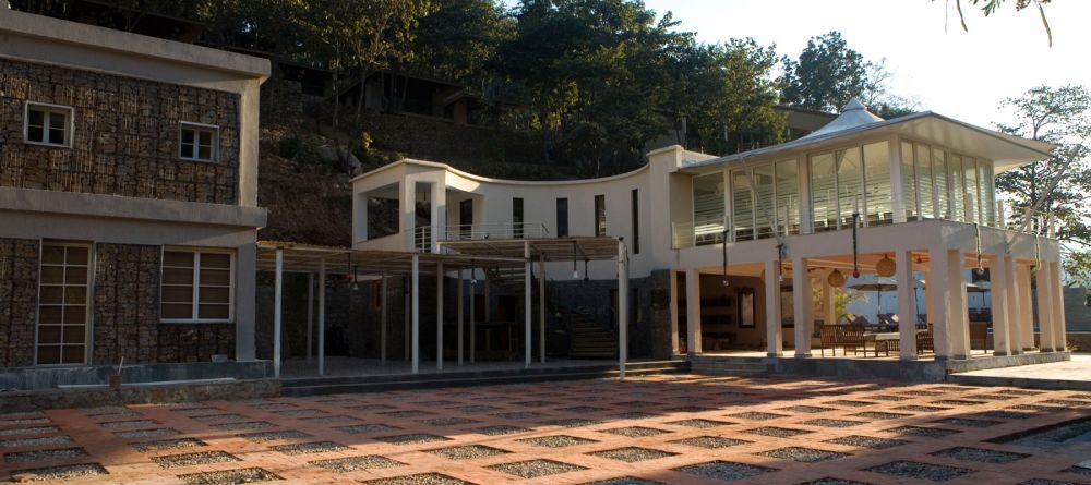 exterior - Image 7