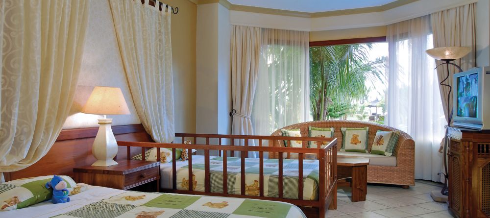 Family Suite- Dinarobin Hotel & Golf Spa, Le Morne Peninsula, Mauritius - Image 9