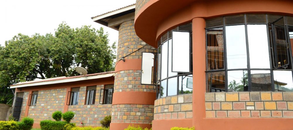 Grabo Country Dream Hotel exterior - Image 3