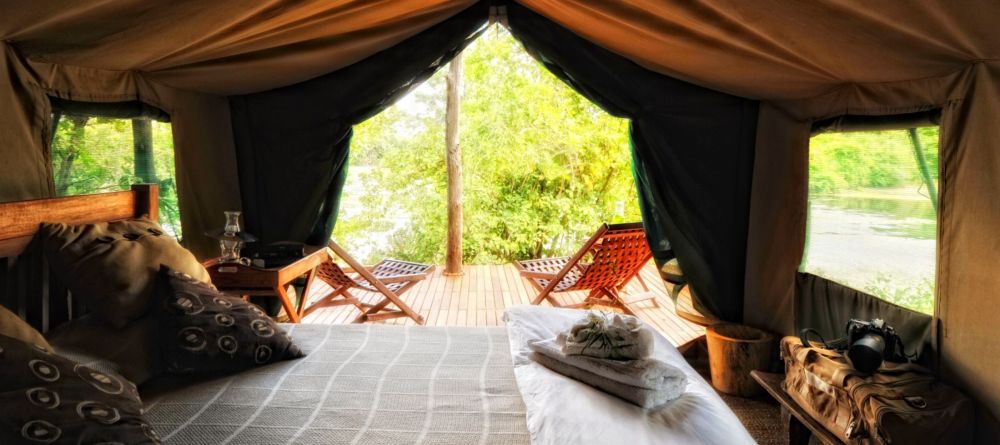 Tent interior at Kanga Camp, Mana Pools National Park, Zimbabwe - Image 11