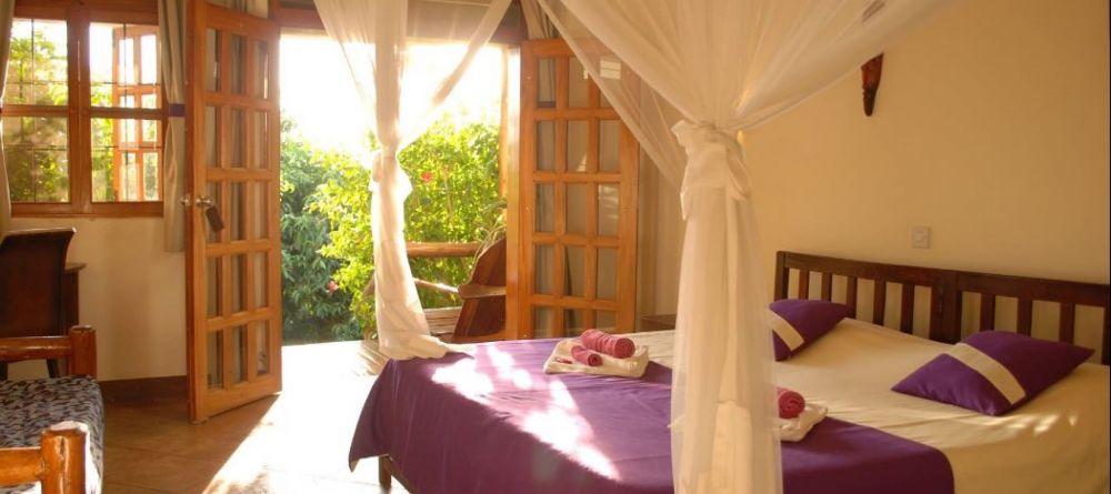 Karibu Guest House Suite - Image 6