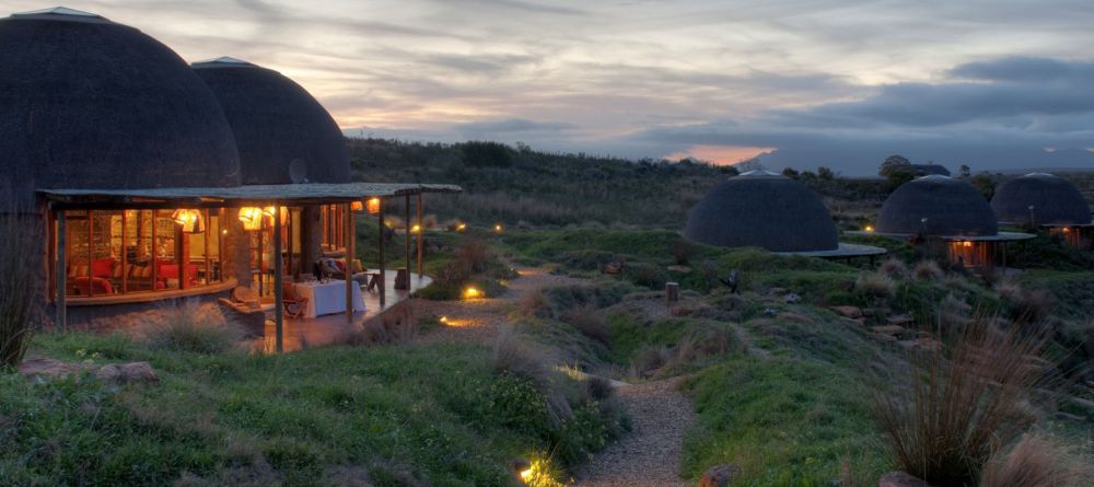 Kwena Lodge - Image 1