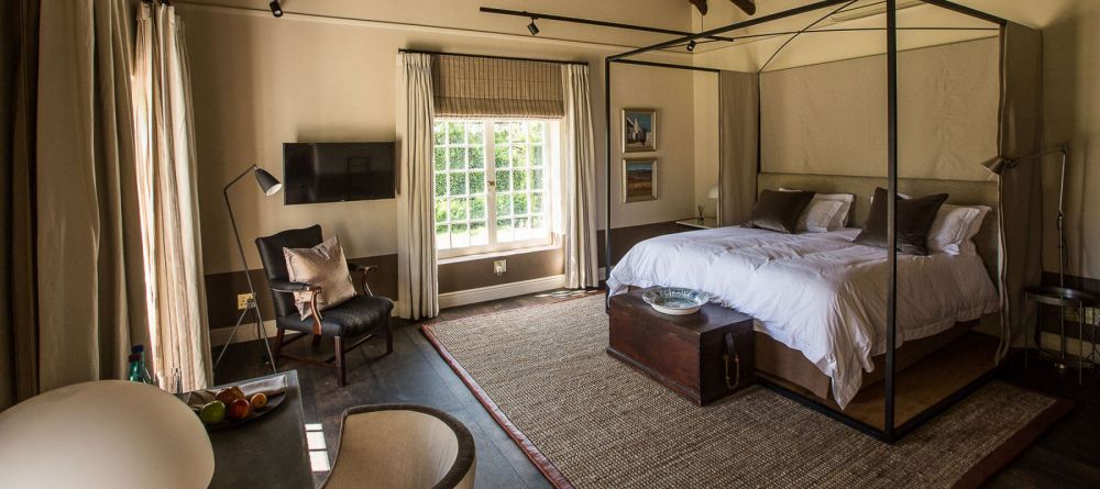 La Cle des Montagnes - Manior bedroom - Image 6