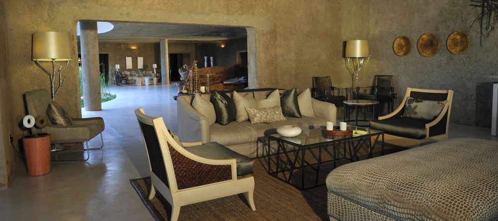 Lounge- Sabi Sabi Earth Lodge, Sabi Sands Game Reserve, South Africa - Image 7