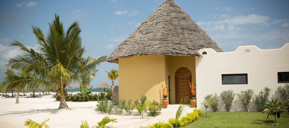 The prime beachfront location of the Luxury Villa at Gold Zanzibar Beach House & Spa, Zanzibar, Tanzania  - Image 6