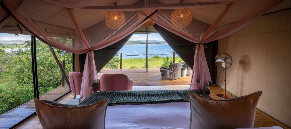 Tent view - Image 6