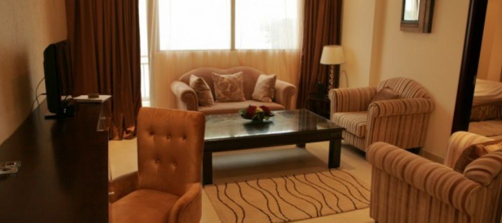 Mikhael's Hotel Royal Suite - Image 9