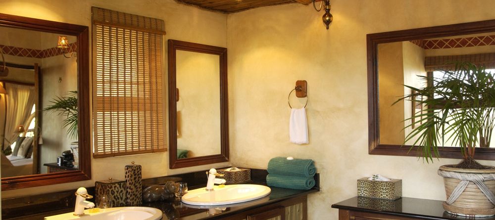 Mkuze Falls Lodge Bathroom - Image 21