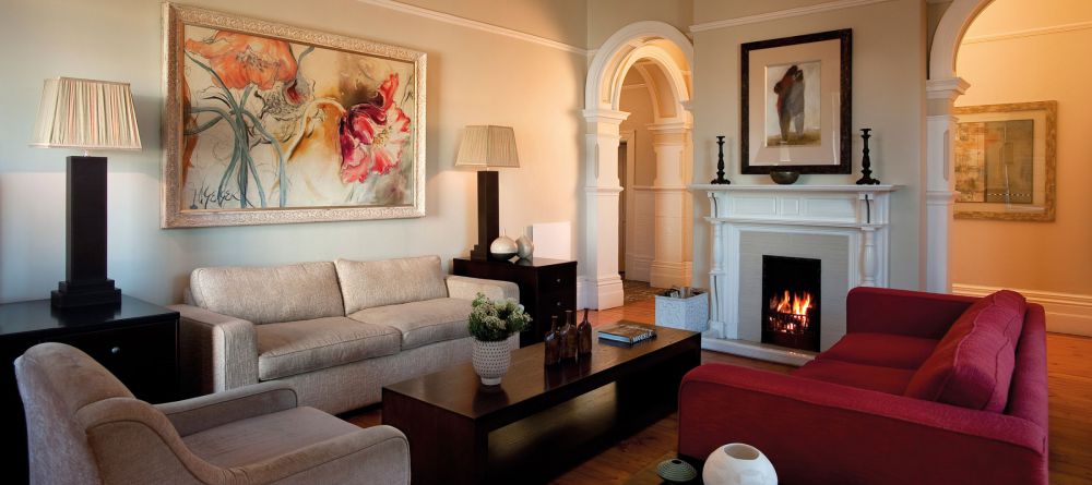 Redcliff House Lounge - Image 2