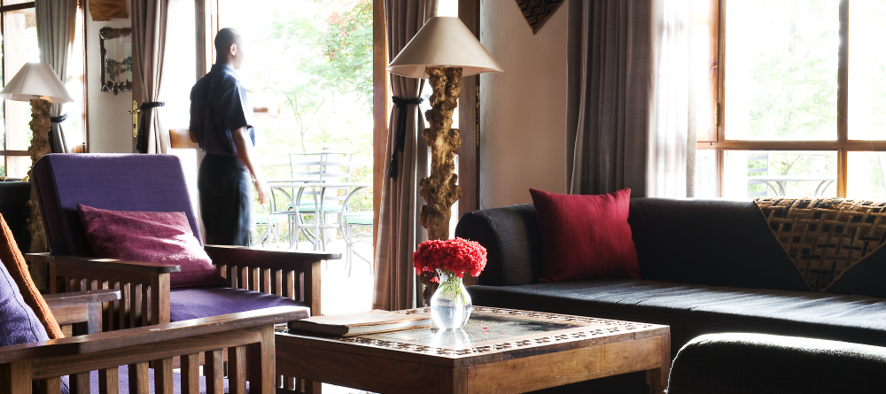 The lounge at Ngorongoro Farm House, Karatu, Tanzania - Image 5