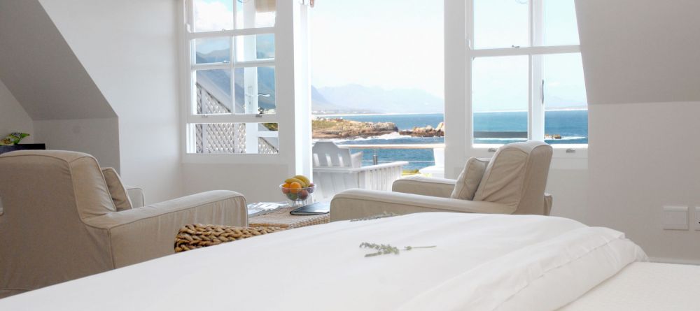 Ocean Eleven Guesthouse - Room 7 - Image 4