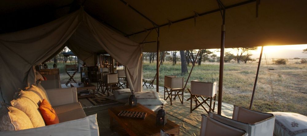 Olakira Camp - Library - Image 9