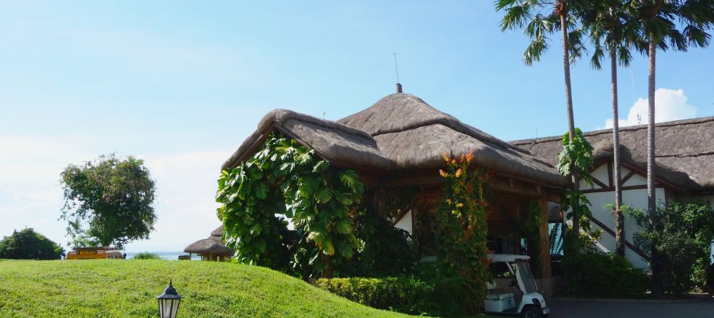 Exterior of reception area at Mweya Safari Lodge, Queen Elizabeth National Park, Uganda (Mango Staff photo) - Image 2