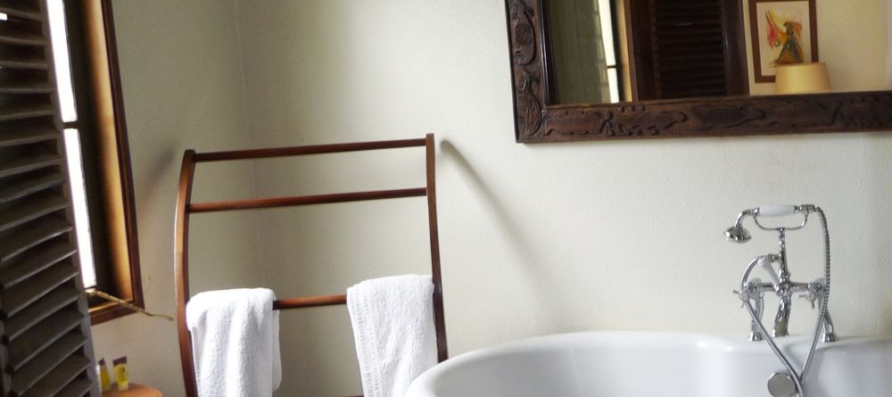 Bathroom at Ndali Lodge, Kibale Forest National Park, Uganda (Mango Staff photo) - Image 19