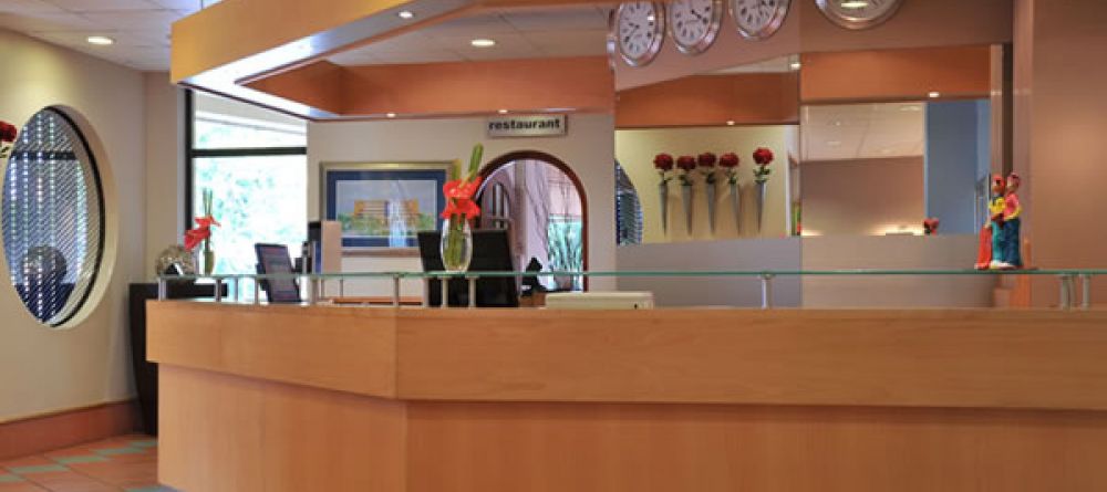 Protea Hotel Richards Bay Lobby - Image 2