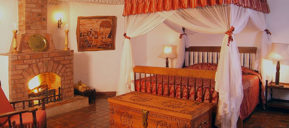 Bedroom at Kiangazi House, Lake Naivasha, Kenya - Image 5