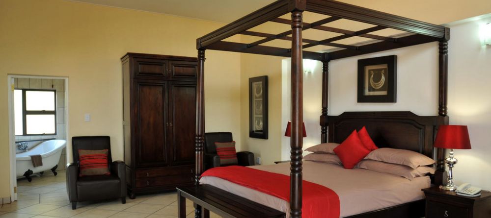 Zulu Nyala Game Lodge guest room - Image 1