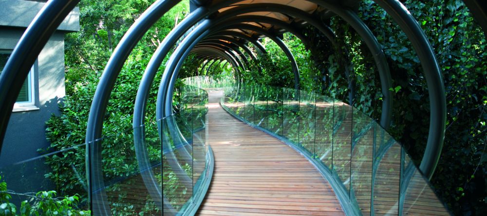 Skywalk at Saxon, Johannesburg, South Africa - Image 10