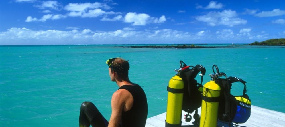Scuba diving at Paradise Cove Hotel and Spa, Anse la Raie, Mauritius - Image 5