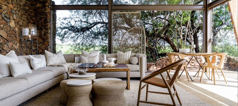 Lounge at Faru Faru River Lodge, Grumeti Private Reserve, Tanzania - Image 14