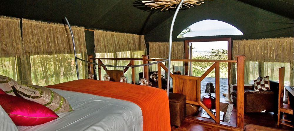 Suite tent interior looking out  - Image 7