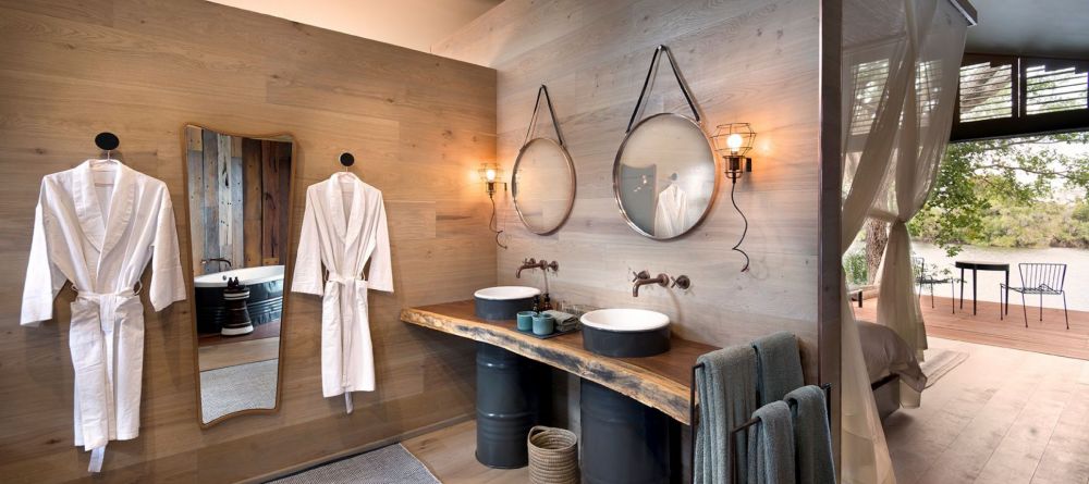 Bathroom - Image 1