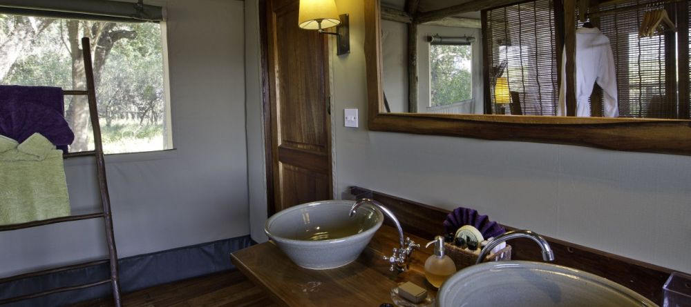 Bathroom at Xigera Camp, Moremi Game Reserve, Botswana (Dana Allen) - Image 3