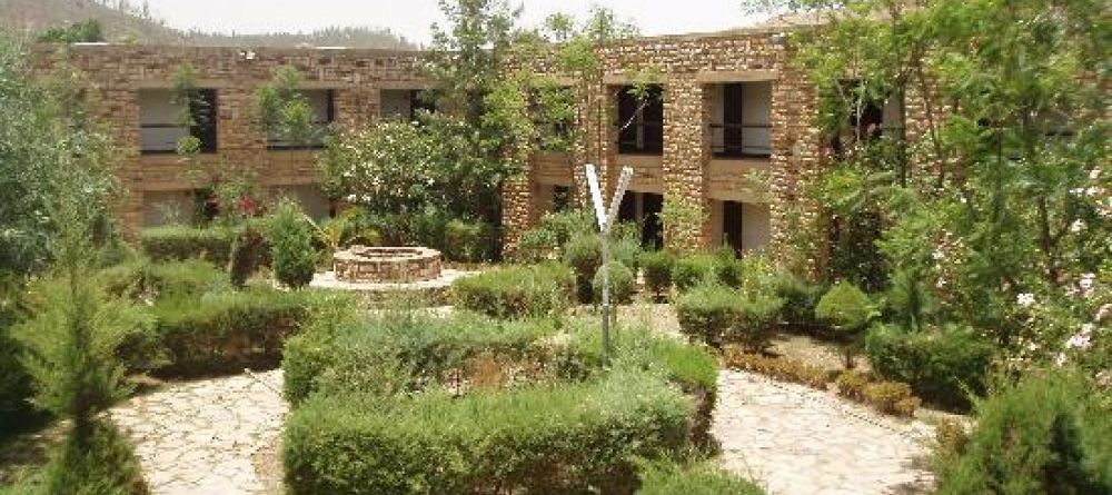 Yeha Hotel exterior - Image 2