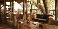 Madikwe River Lodge common area
